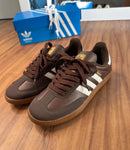 Tênis Feminino Adidas Samba Premium (EM COURO) Marrom