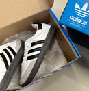 Tênis Feminino Adidas Samba Premium (EM COURO) Branco e Preto