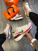 Tênis Masculino ZoomX Invencible Run Premium Branco e Vermelho